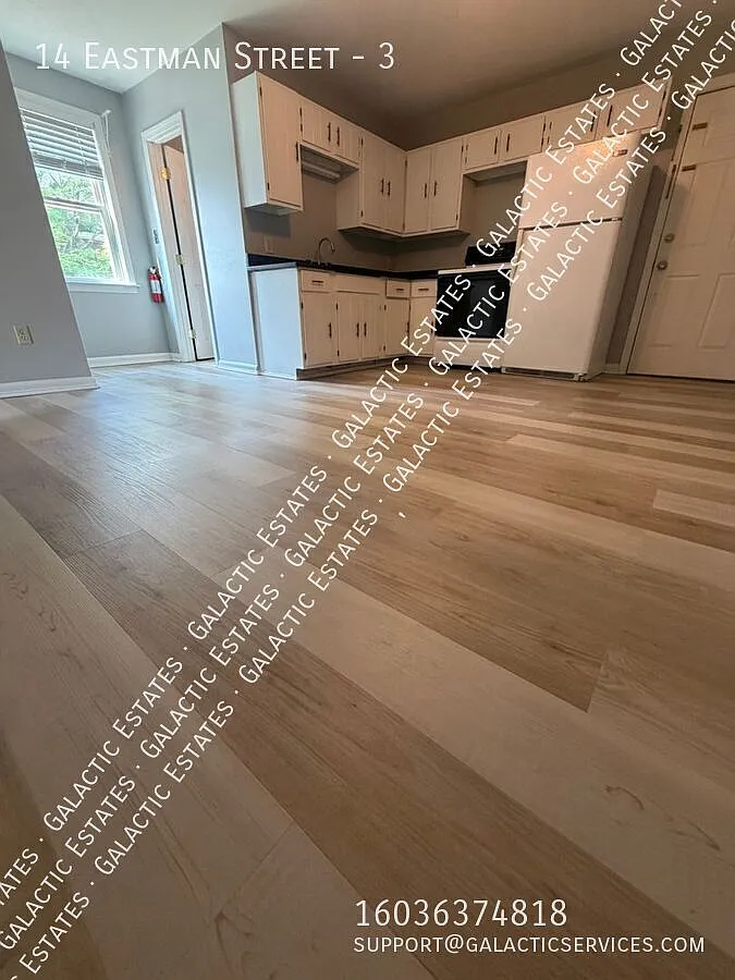 Large 1 bed 1 bath with heat, hot water, gas included — Photo 3