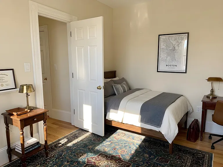 108 Myrtle St #18R — Photo 5