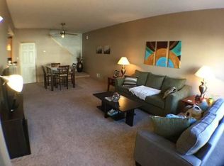 13710 54th Ave N APT 303, Plymouth, MN 55446