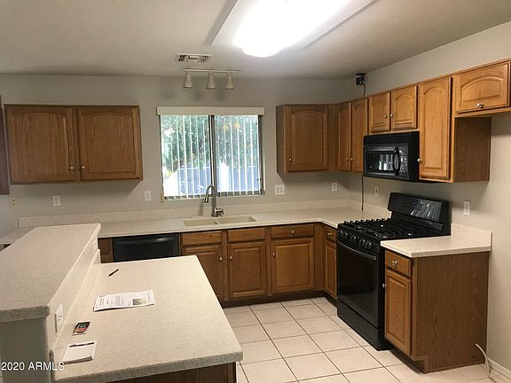 5th image of 10517 W Sands Dr