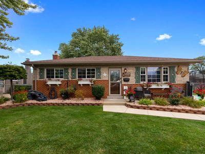 32828 Eiffel Ave, Warren, MI, 48088