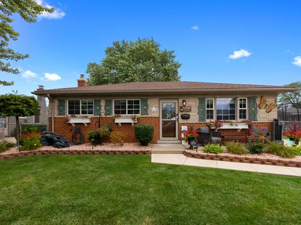 32828 Eiffel Ave, Warren, MI 48088