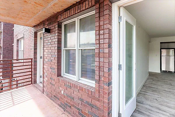 Rented by Lang Realty LLC | media 12