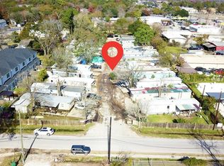 720 Thornton Rd, Houston, TX 77018