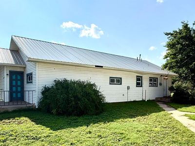 307 W Main St, Hooker, OK, 73945