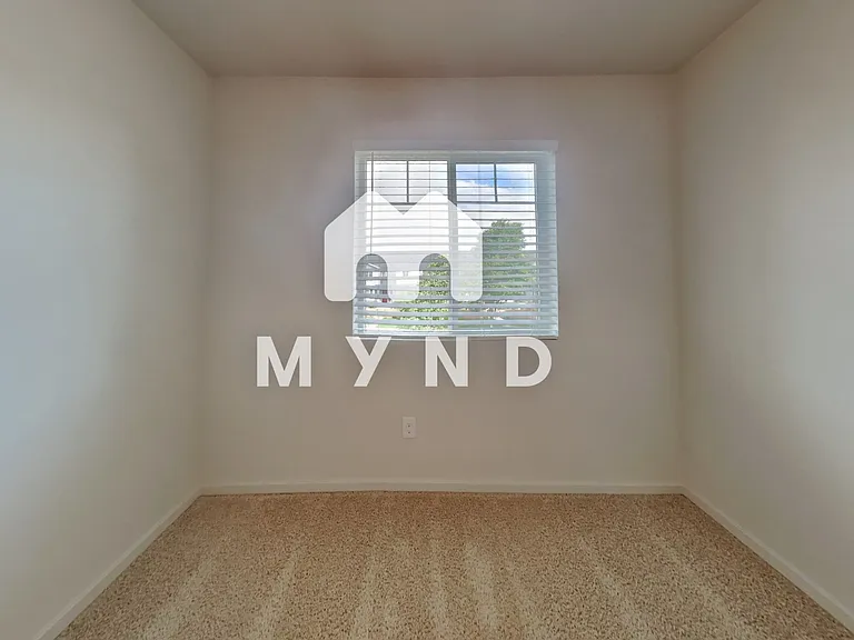 2138 NE Four Seasons Ln — Photo 15