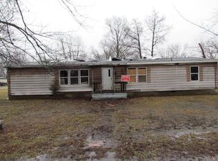 208 N Baker St, Sims, IL 62886