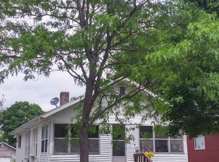 921 E Clinton St, Hastings, MI