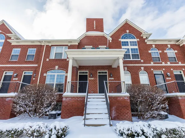 3070 Camden Dr #1, Troy, MI 48084