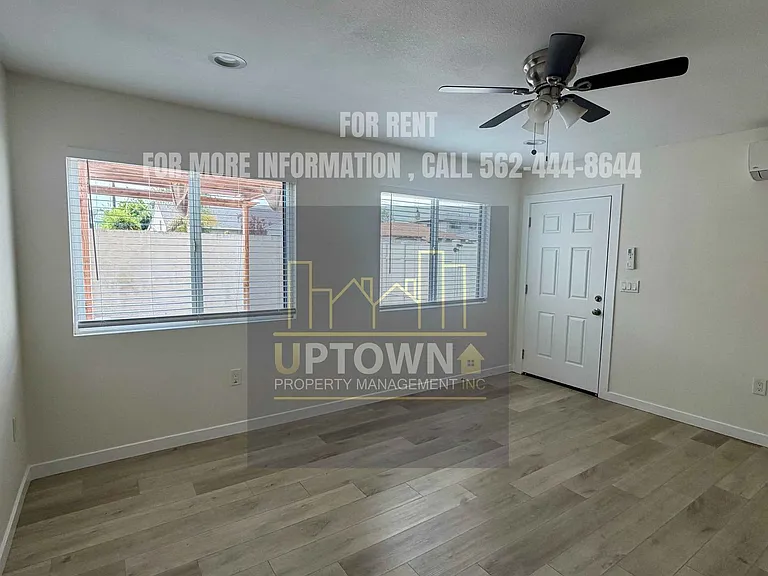 8535 Bradwell Ave — Photo 3