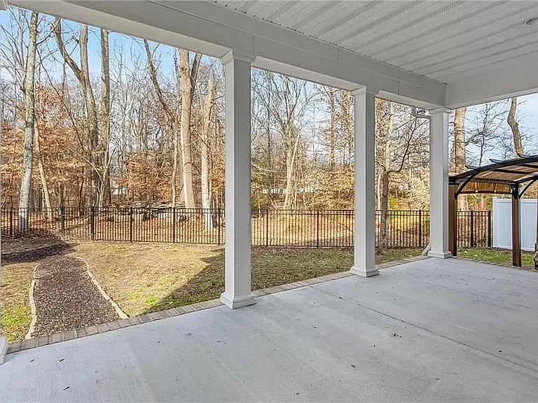 2716 River Watch Dr — Photo 26