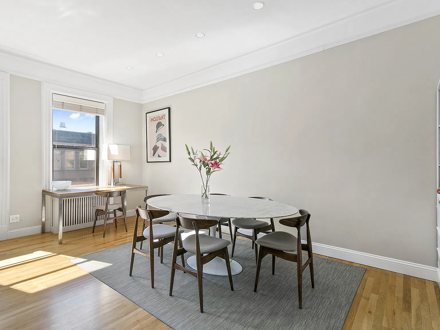 45 West 89th Street — Photo 2