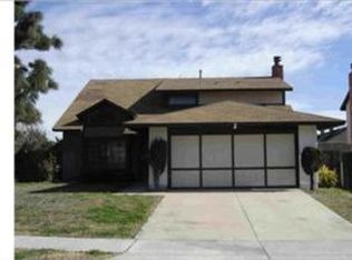 7371 Poplar Dr, Fontana, CA 92336