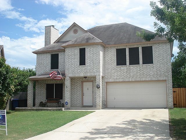 1st image of 7918 Dover Glade