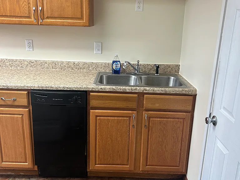 708 Chestnut St #B — Photo 14