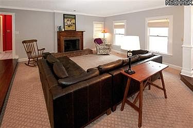 3rd image of 27284 Seneca Dr