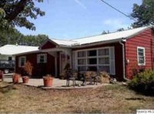1407 S 24th St, Quincy, IL 62301