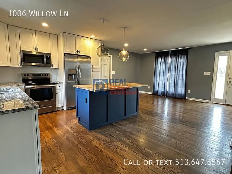 1006 Willow Ln — Photo 3