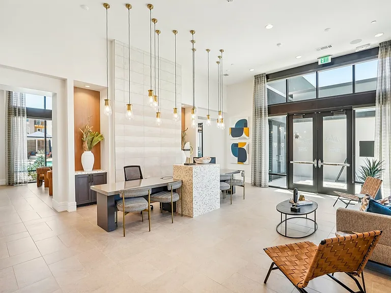 16390 W Van Buren St-002 (7)