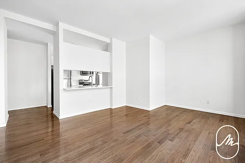 15 Park Row #19-F Photo 1