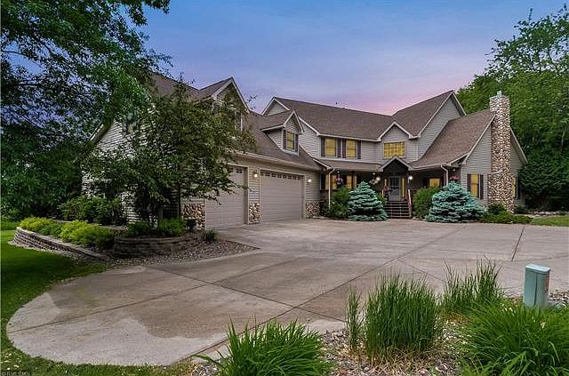 1st image of 6265 Holly Dr