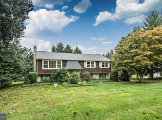 203 Bauman Cir, Exton, PA 19341