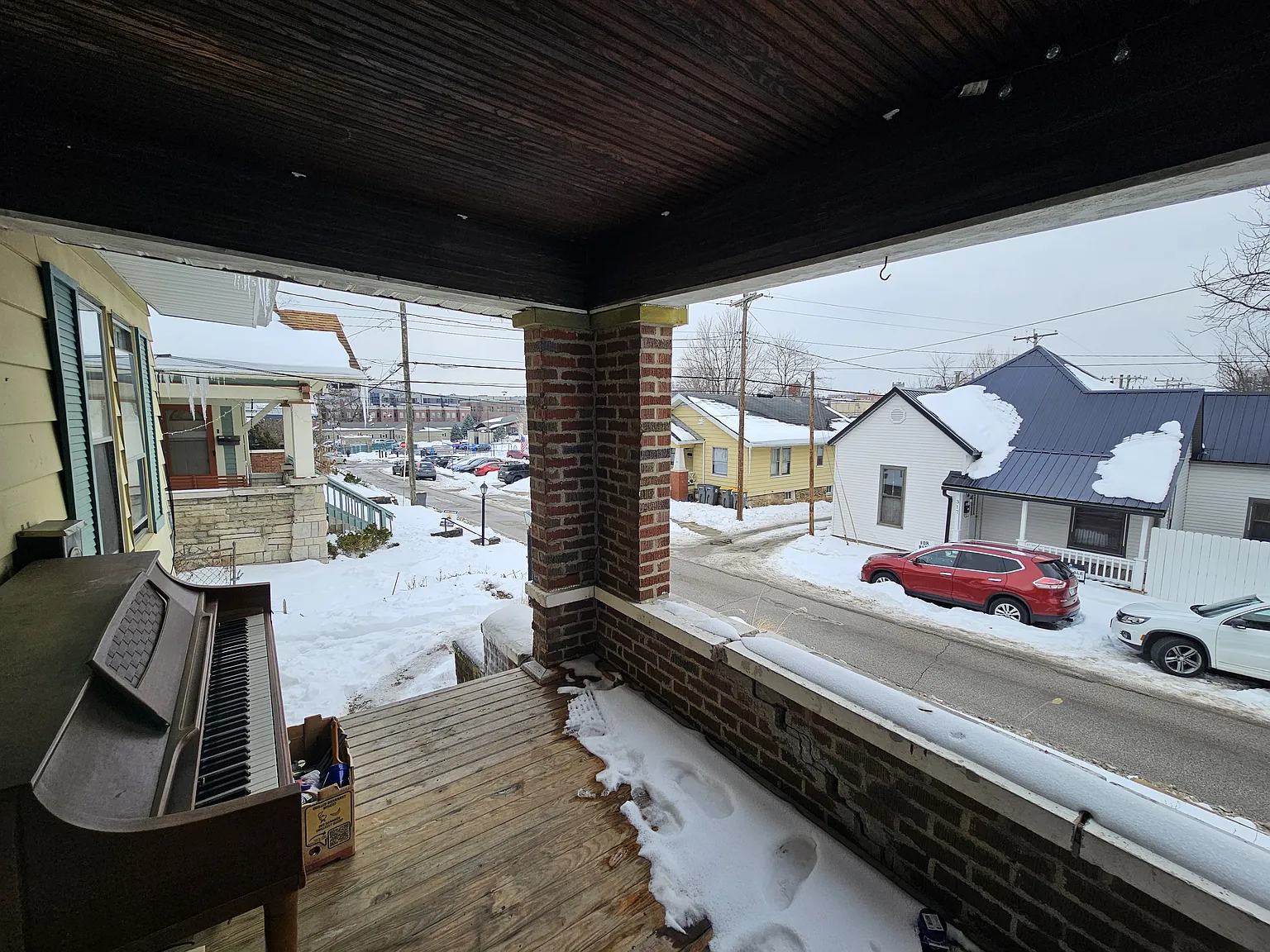 4 bed, 1106 sqft, $3,200 — Photo 2