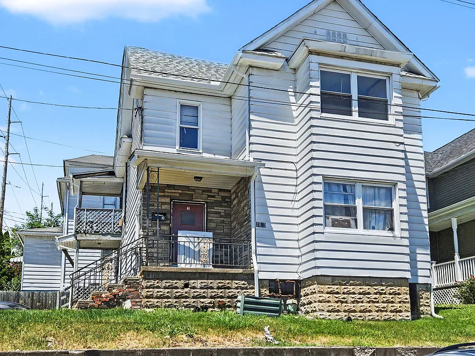 1403 N Sumner Ave #2