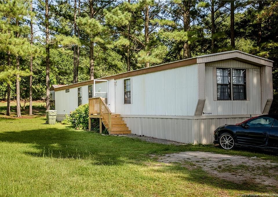 2nd image of 11 Underwood Dr
