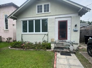 7513 Plum St, New Orleans, LA 70118
