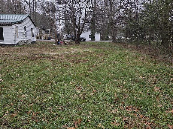 3rd image of 514 Pine Ave