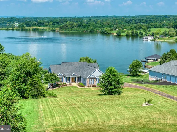 202 Estes Ln, Mineral, VA 23117