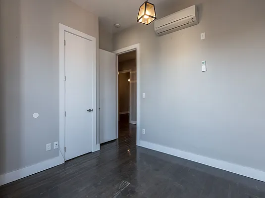 Rented by Nooklyn NYC LLC | media 51