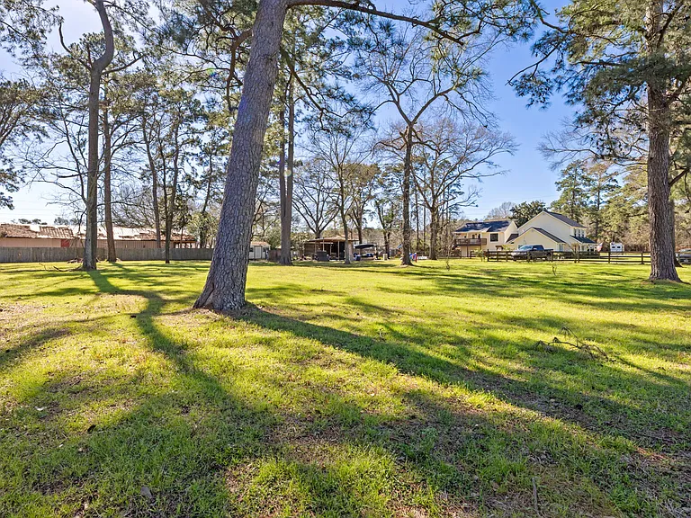 9123 Kerr Dr — Photo 71