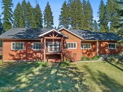 747 Meadowview Dr, Sagle, ID, 83860