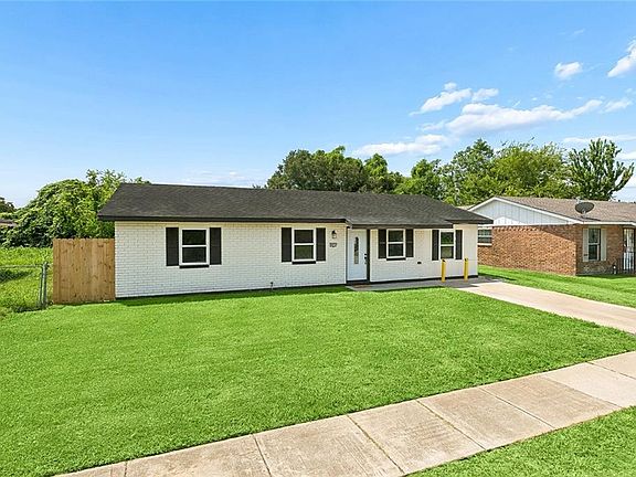 2nd image of 5813 Segnette Dr