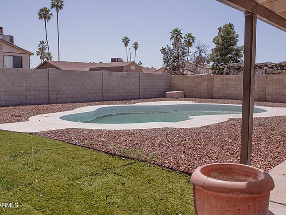 3rd image of 3739 W COLUMBINE Drive