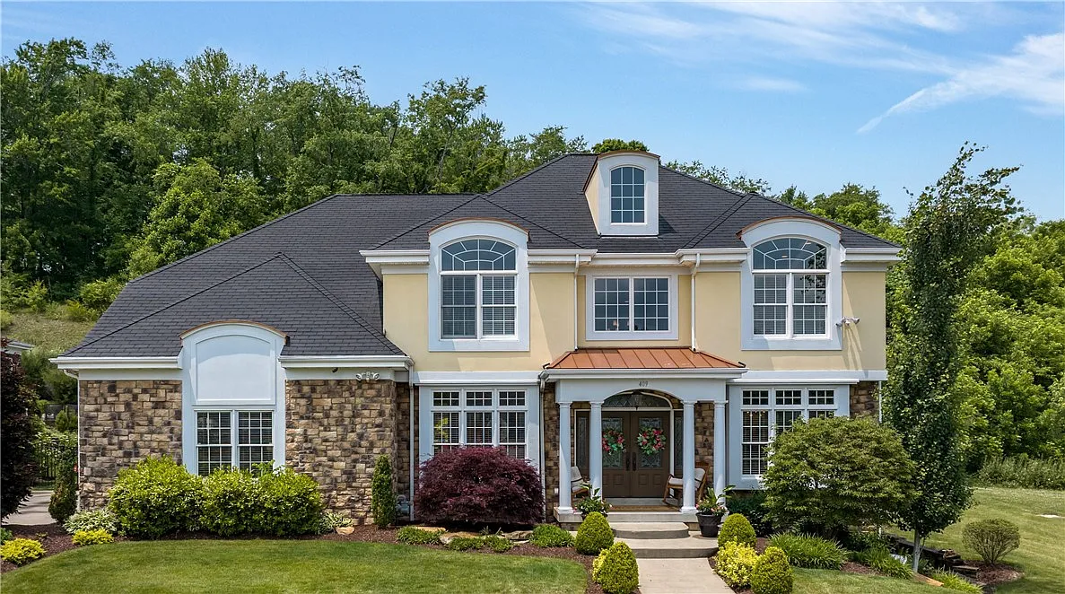 409 Forest Estates Dr photo 1