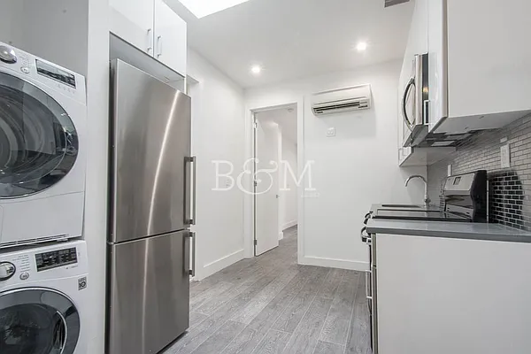 Rented by Brick&Mortar | media 13