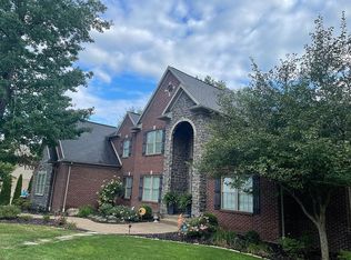 6599 Deertrail Ct, Newburgh, IN 47630