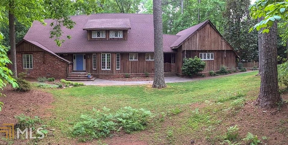 2nd image of 5653 Stillwater Ct #26