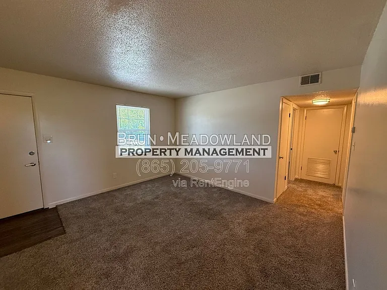 128 Lynnwood Dr #10 — Photo 9