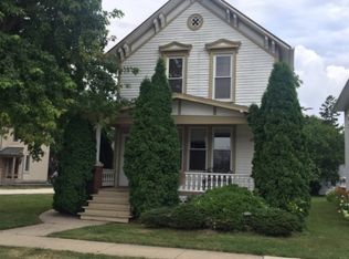 118 S Evergreen Ave, Arlington Heights, IL 60005