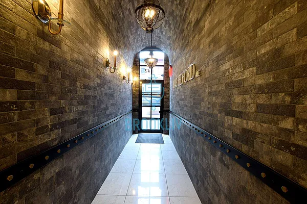 Rented by null | media 36