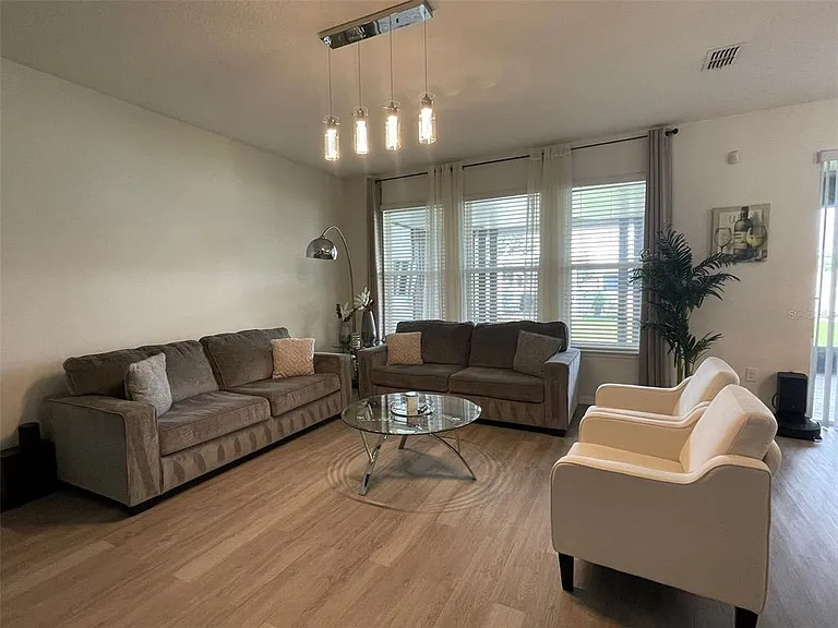 2342 Beacon Landing Cir — Photo 16