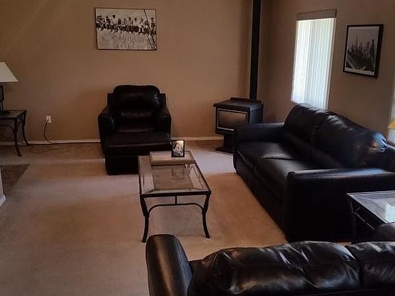 3rd image of 5606 Desert Dove Dr