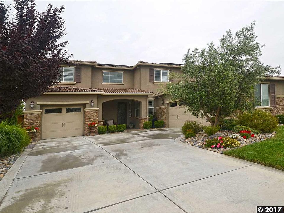 2nd image of 618 Mission Fields Ln