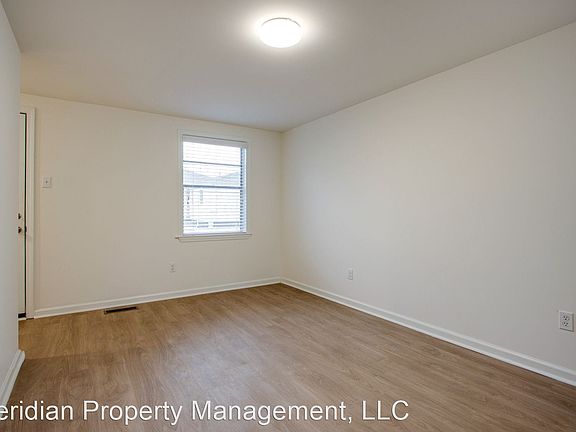 4th image of 2038 Southern Ave #12085654
