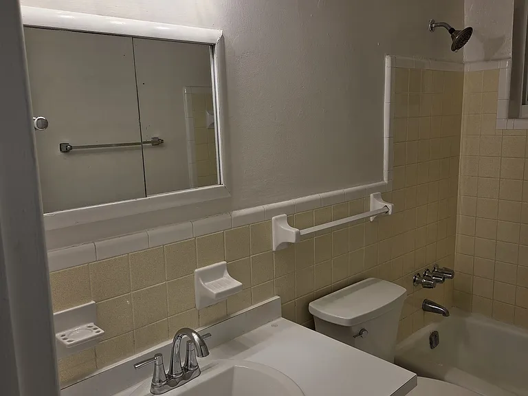 6530 Lake Patricia Dr #E15 — Photo 13