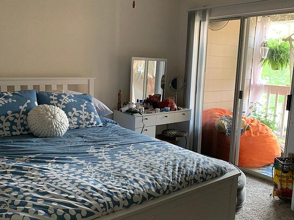 4th image of 7595 Baymeadows Way #1414